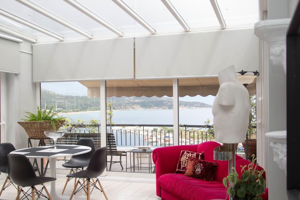 Port View Suites 卡瓦拉 外观 照片