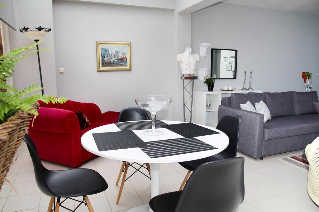 Port View Suites 卡瓦拉 外观 照片